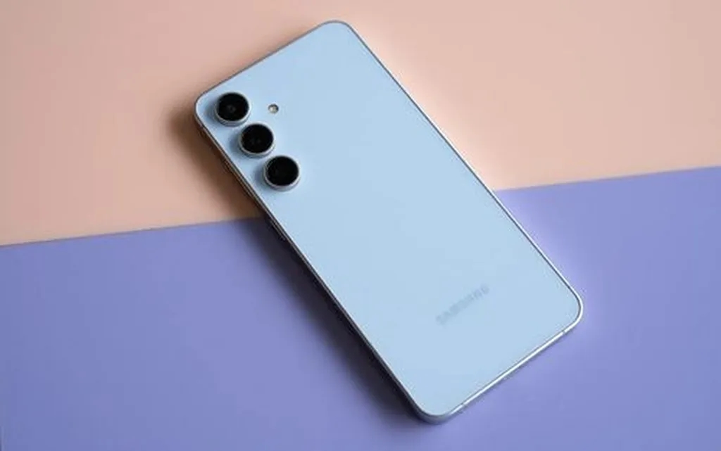 تصاویر رندری طراحی گلکسی S25 FE را نشان میدهند