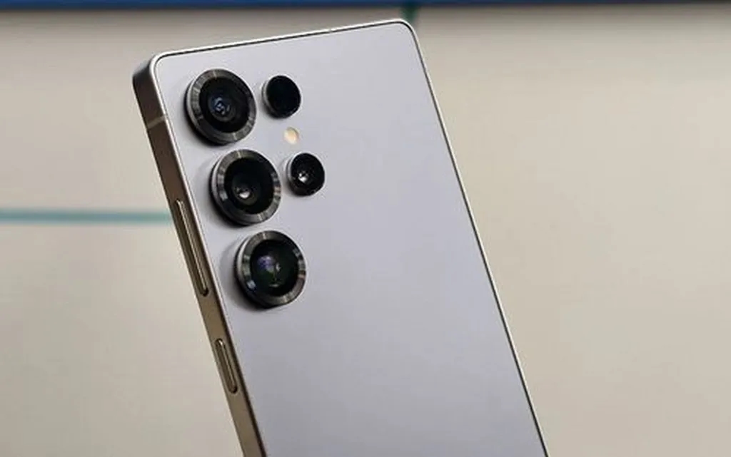 شایعهای عجیب؛ گلکسی S26 اولترا با اگزینوس ۲۶۰۰ عرضه میشود!