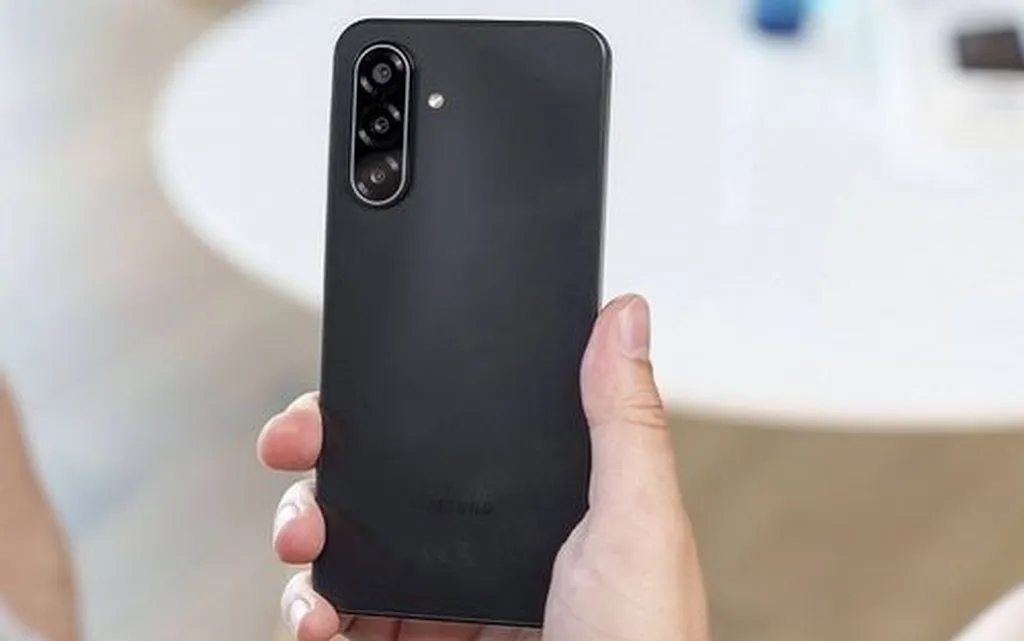 گلکسی F17 5G به زودی معرفی و عرضه خواهد شد