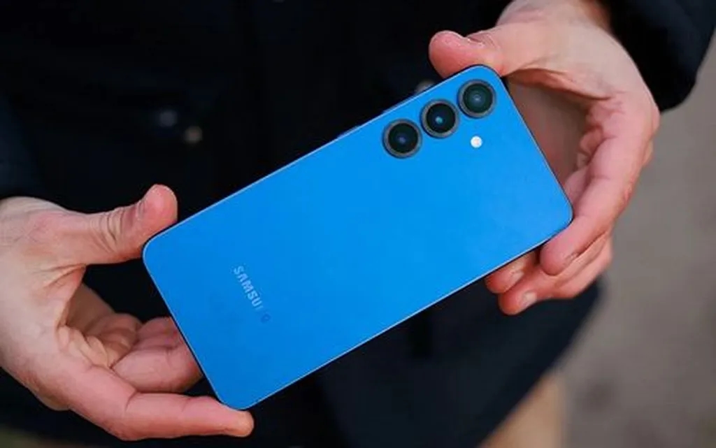 سامسونگ پا جای پای اپل میگذارد؛ بررسی یک تصمیم هوشمندانه