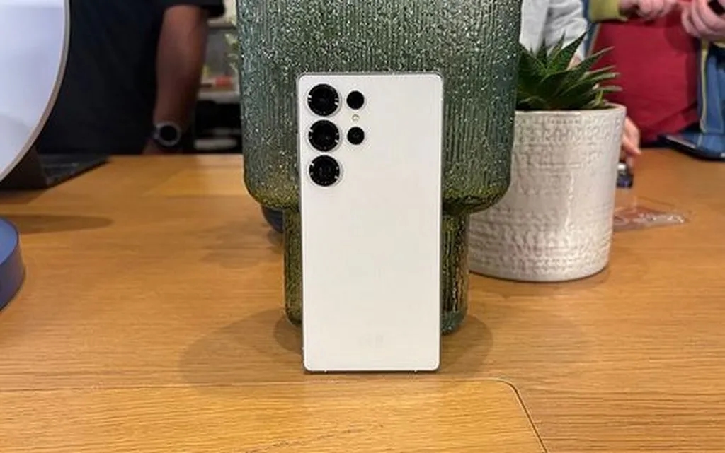 بازگشت به سنتها؛ سری گلکسی S26 با دو مدل تراشه عرضه میشود