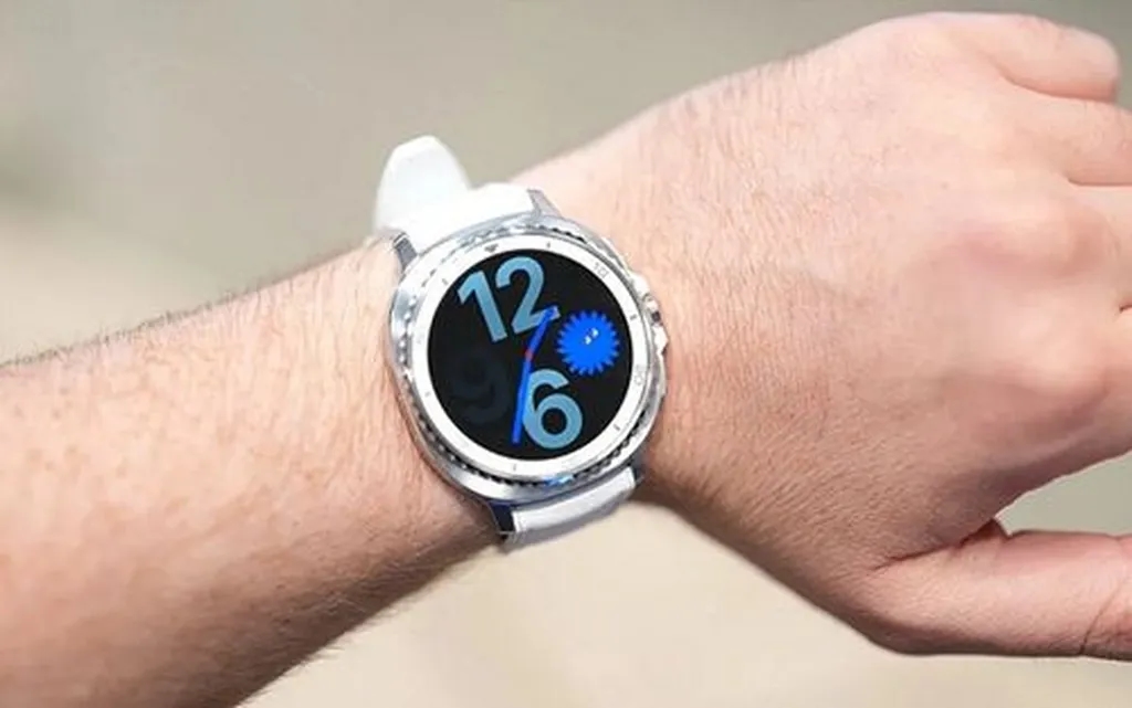 سامسونگ از گلکسی واچ 8 و گلکسی واچ 8 کلاسیک رونمایی کرد