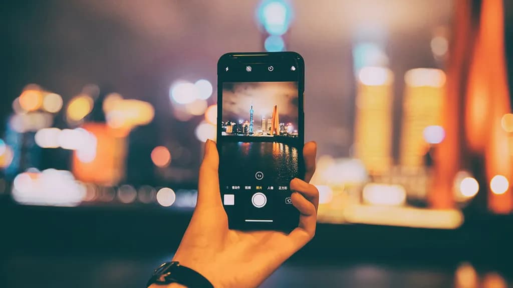 smartphone camera