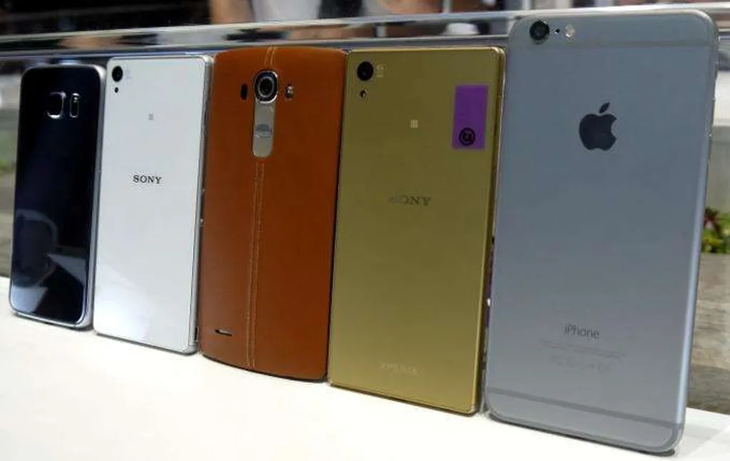 مقایسه دوربین اکسپریا زد5 با آیفون 6 پلاس، گلکسی اس6، اکسپریا زد3 و جی4