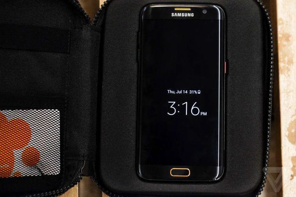 تماشا کنید: آنباکس نسخه مخصوص المپیک Galaxy S7 edge