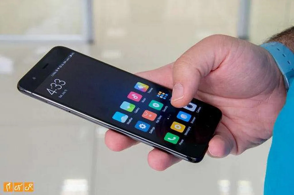 شیائومی Mi 6C ماه آینده با طراحی بدون لبه و تراشه Surge S2 عرضه میشود