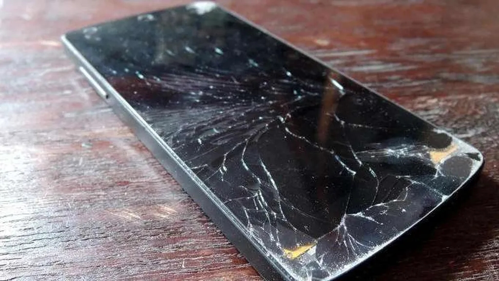 آیا فنآوری شگفتانگیز موتو زد فورس، نظر کاربران را جلب میکند؟