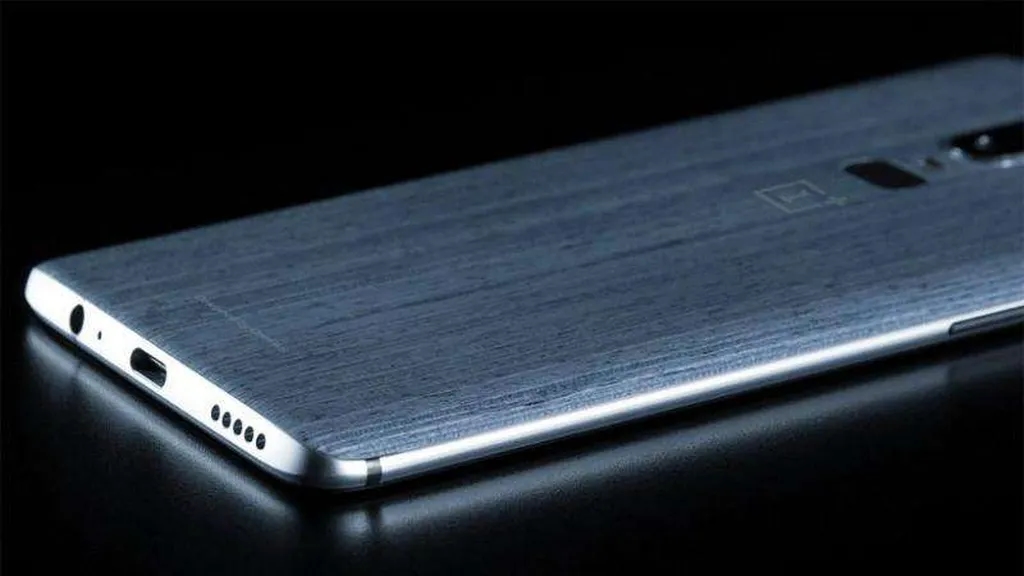 طبق تصویر رندر شده OnePlus 6؛ جک هدفون حذف نخواهد شد!