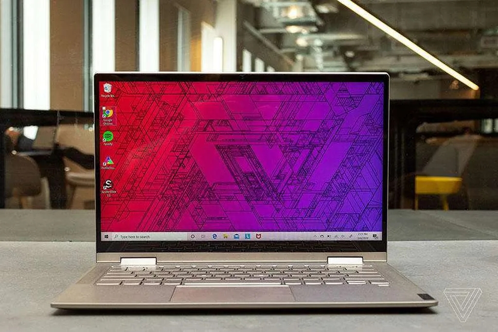 آموزش: چگونه تنظیمات نمایشگر در ویندوز 10 را شخصیسازی کنیم؟