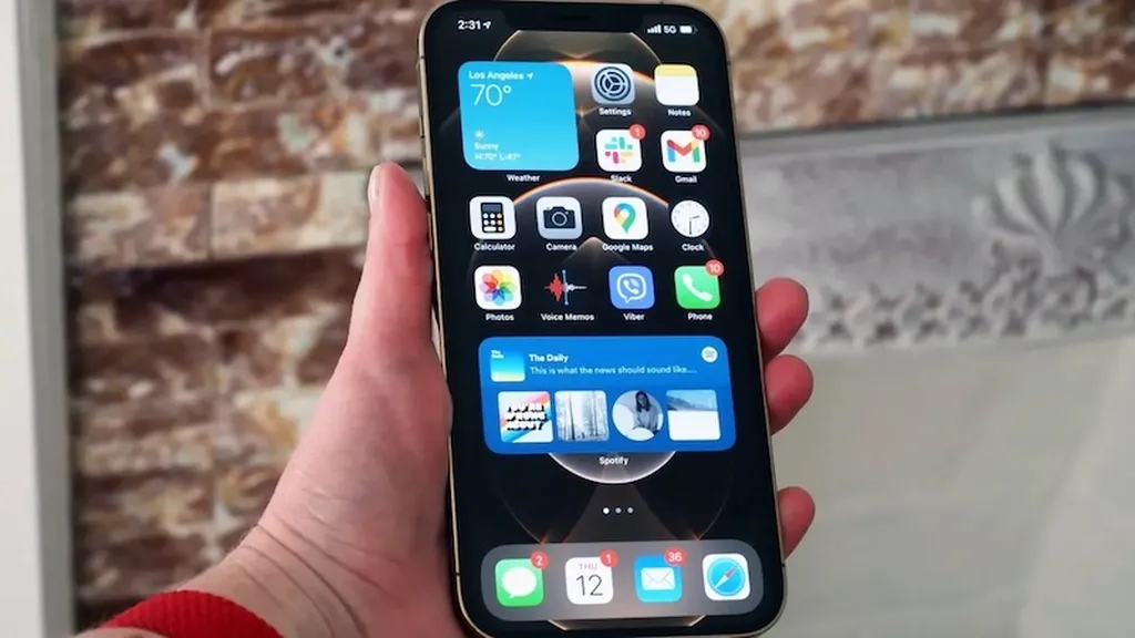 چگونه در اندروید و iOS ژستهای حرکتی پنهان را فعال کنیم