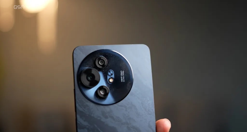 طراحی دوربین TCL 50 Nxtpaper