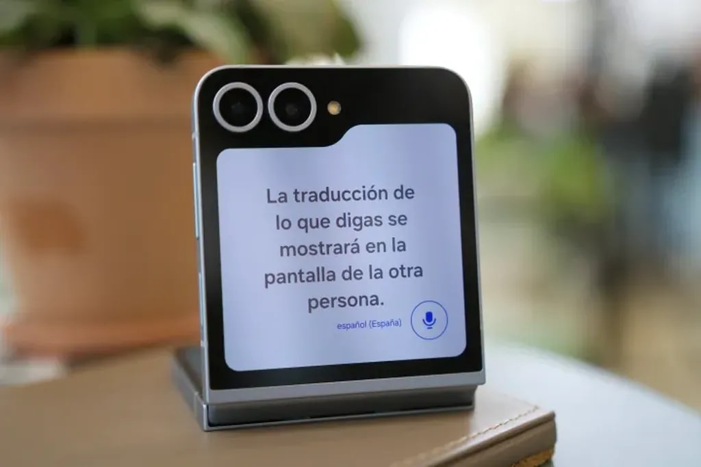 گلکسی زد فلیپ ۶