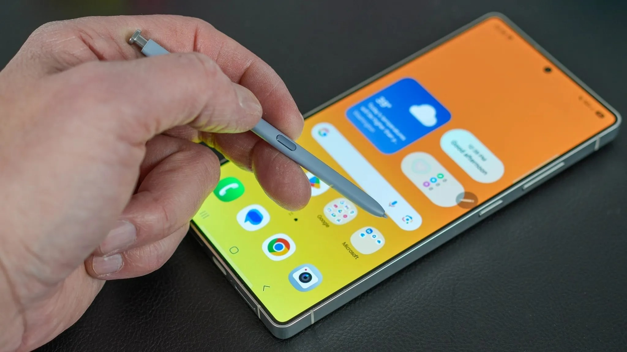 صفحه نمایش گوشی سامسونگ گلکسی S25 اولترا