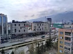 Description: HTC One S