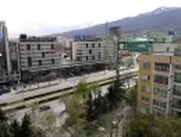 Description: http://st.gsmarena.com/vv/reviewsimg/htc-one-v/camera/thumb/gsmarena_008.jpg