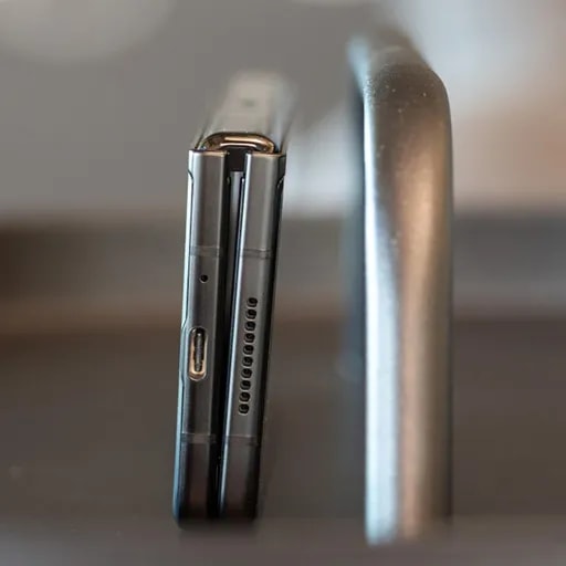 سامسونگ گلکسی زد فولد ۳ فایو جی ظرفیت 256GB رم 12GB-7