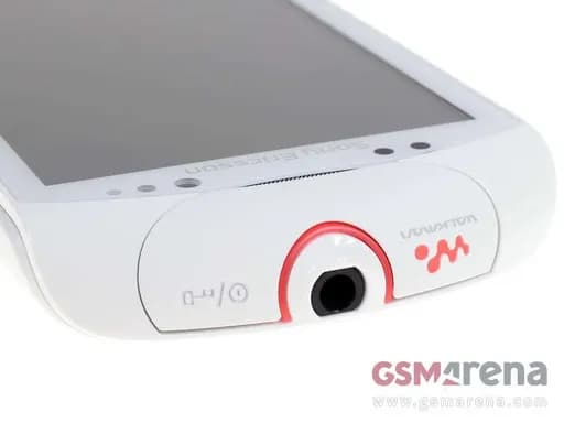 سونی اریکسون لایو ویت واکمن-12