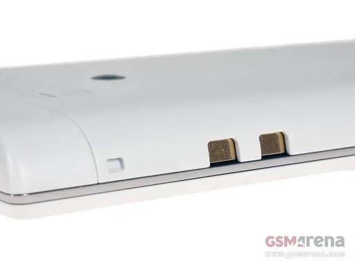 سونی اکسپریا آکرو اس-9