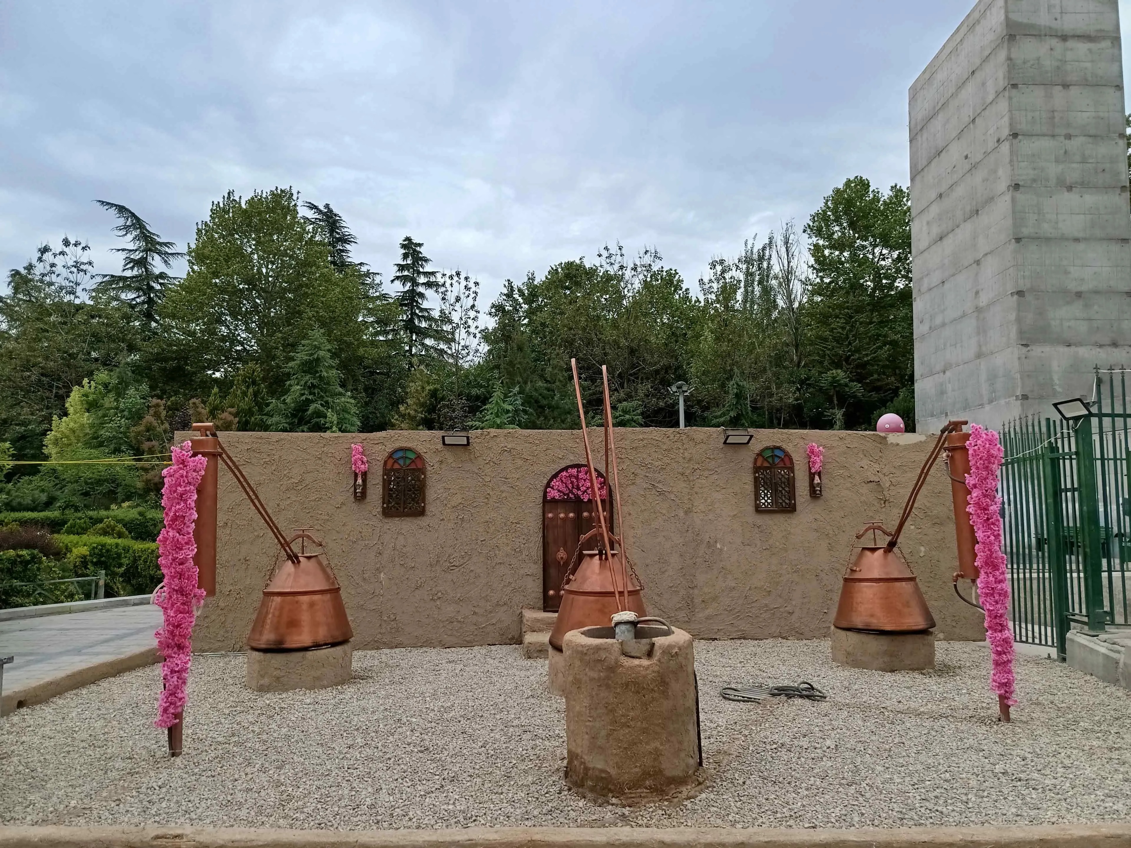 دوربین اصلی تی سی ال ۵۰