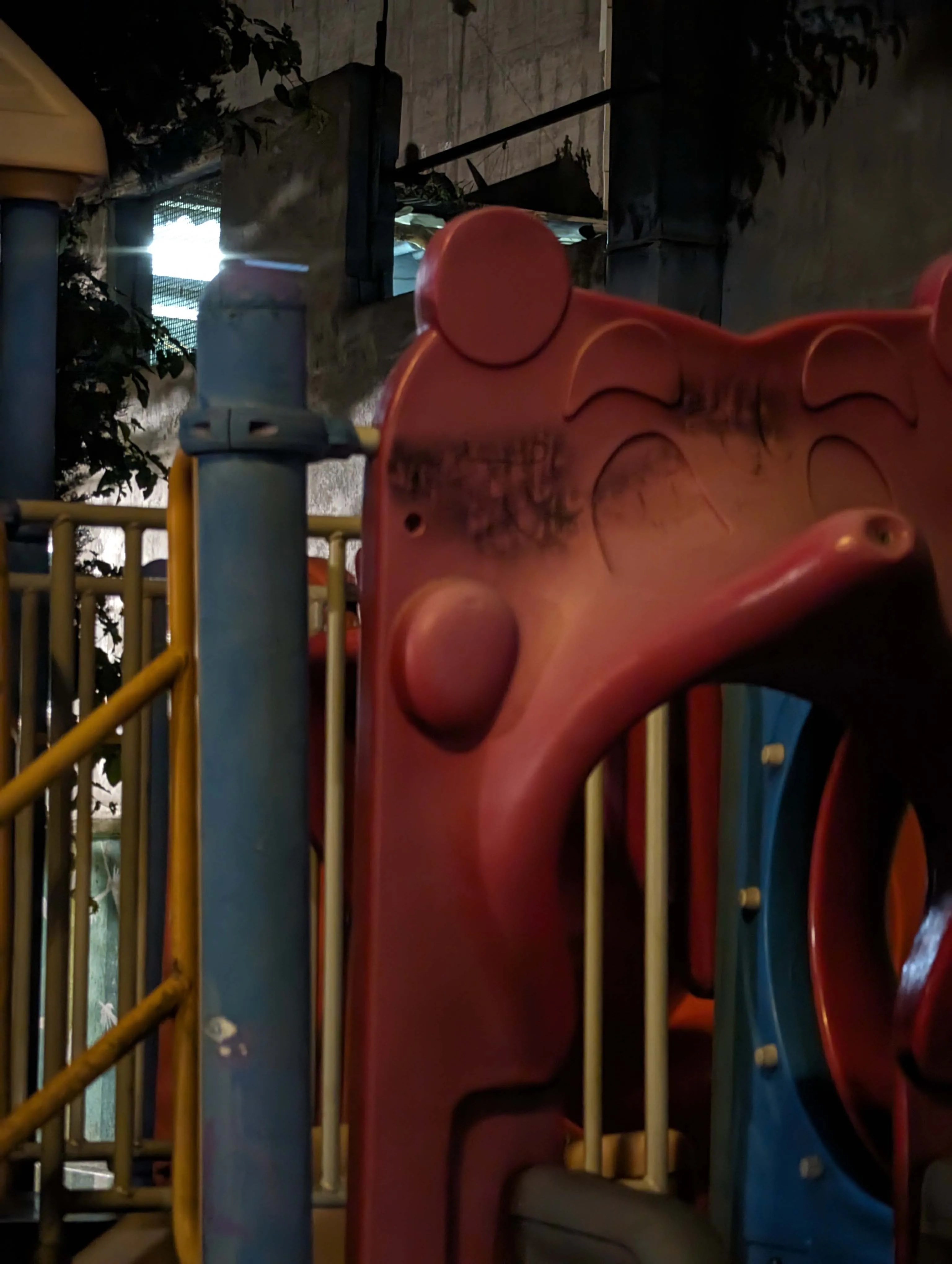 pixel night zoom 5X copy.jpg