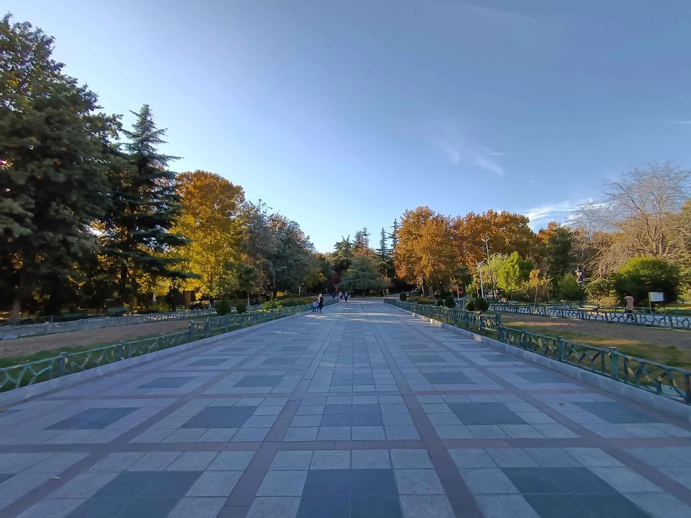 دوربین اولتراواید آنر 200 لایت